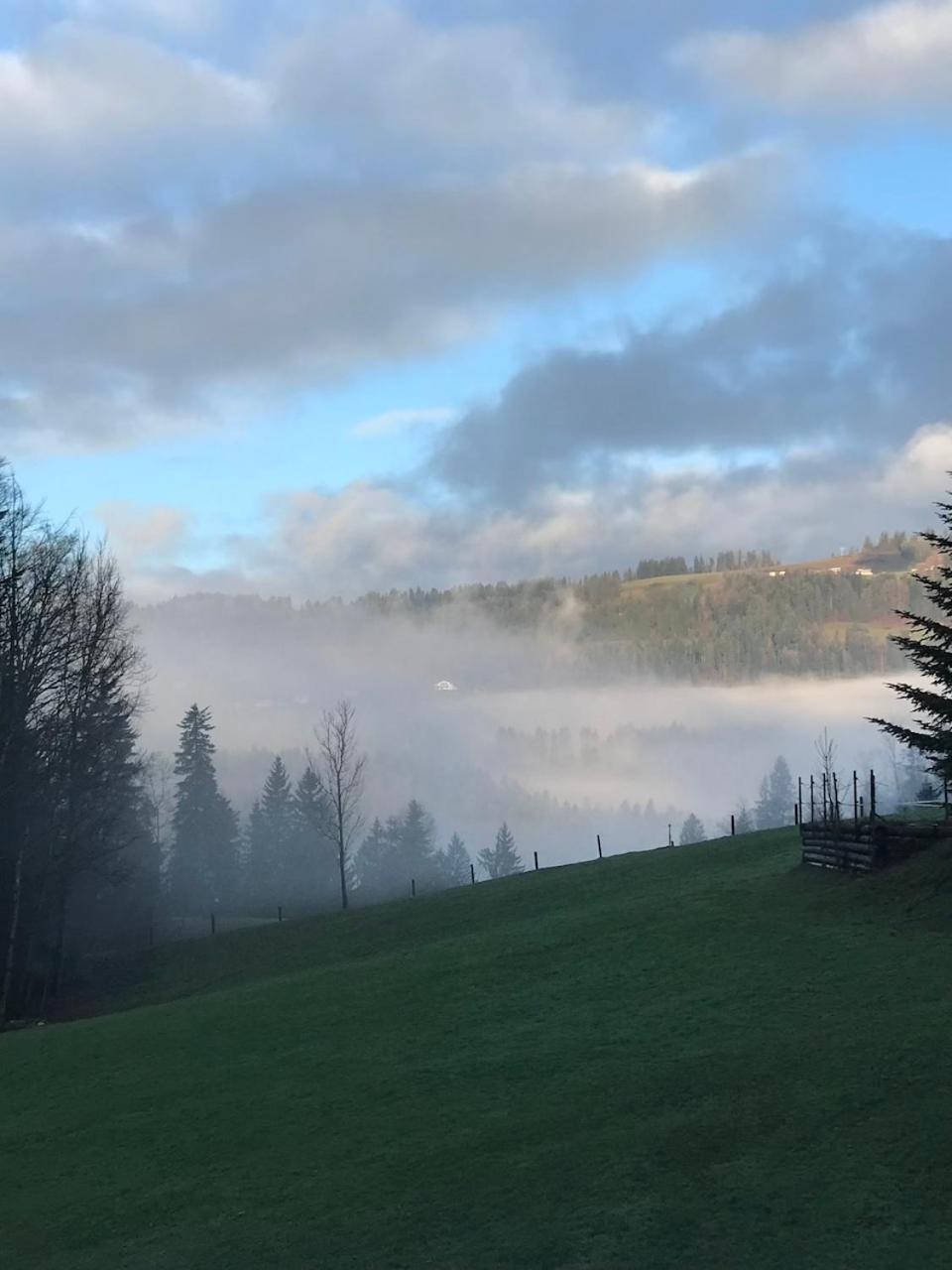 Pension Jaegerheim Krumbach  Bagian luar foto
